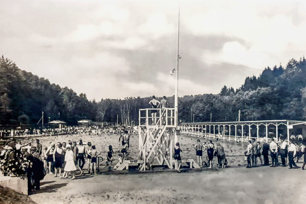 Rastenberger Schwimmbad, Waldschwimmbad, Sprungturm, Crowdfunding